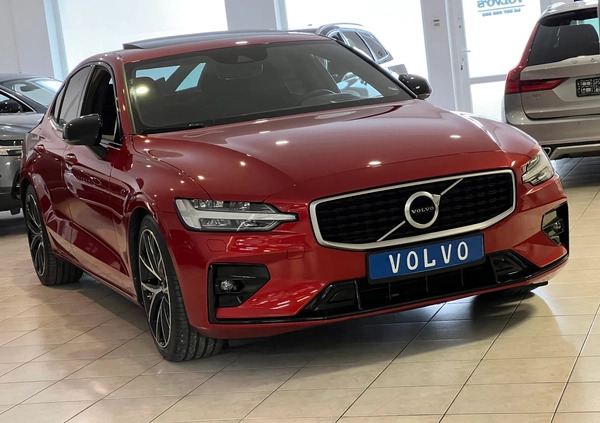 Volvo S60 cena 129900 przebieg: 133000, rok produkcji 2019 z Nasielsk małe 704